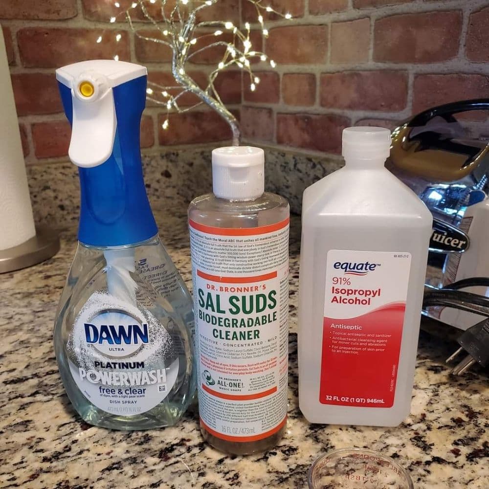 Norkis & Yajaira Cleaning Services