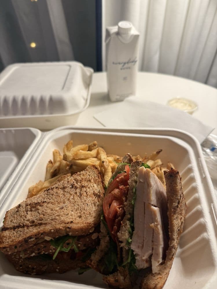 Pour Judgement Bar and Grill