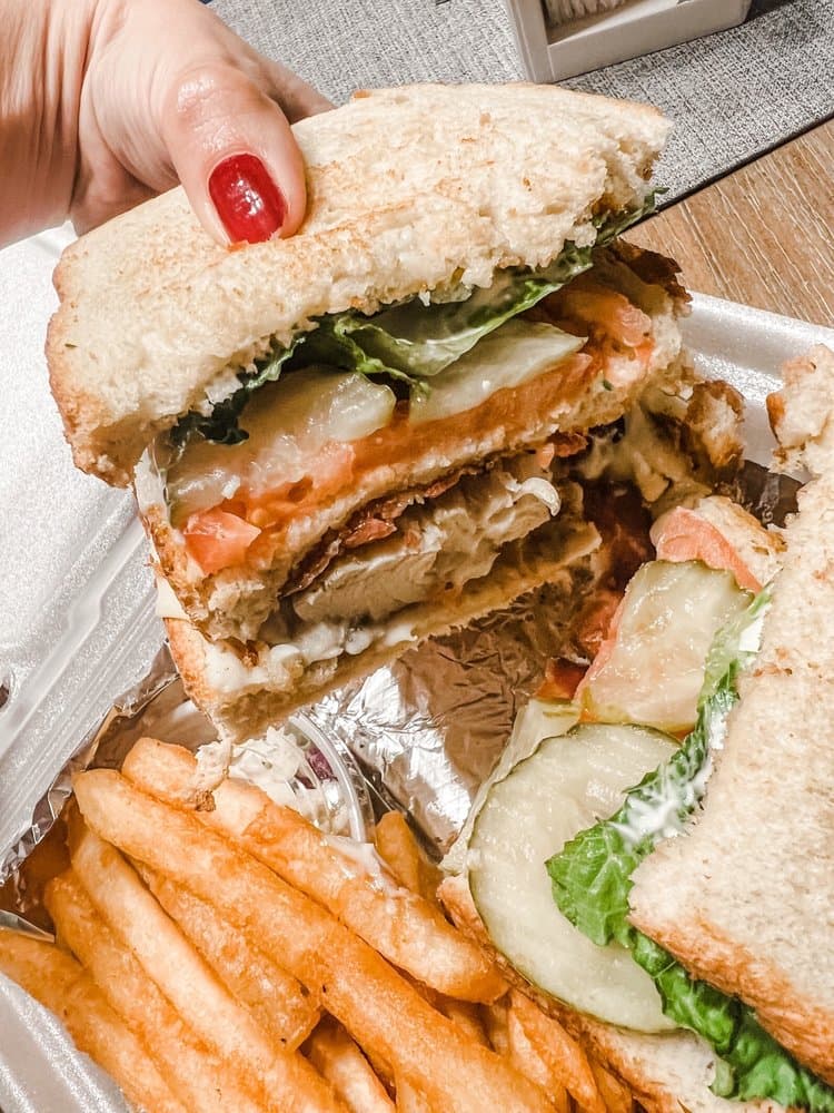 Filippou's Twisted Pizza