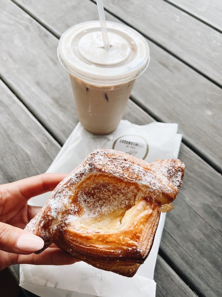 Groundswell Cafe and Bakery