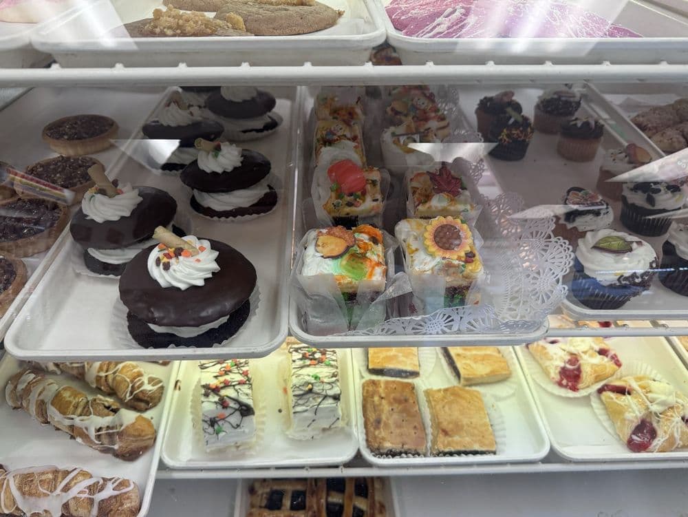 Calvitto's Pizza & Bakery