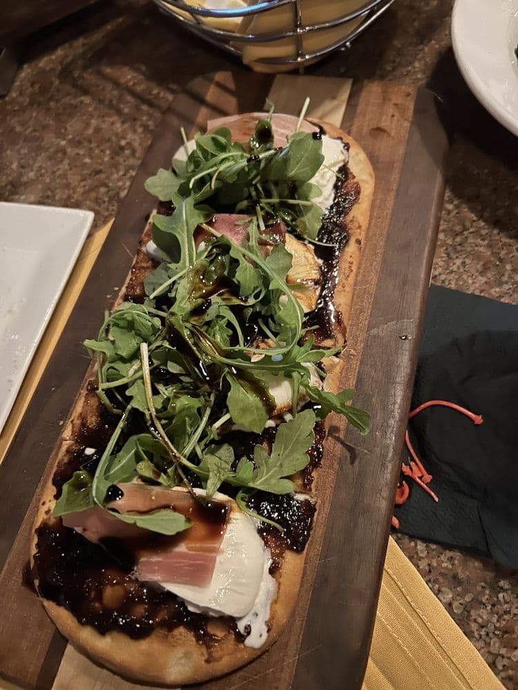 Tavolo Wine Bar & Tuscan Grille