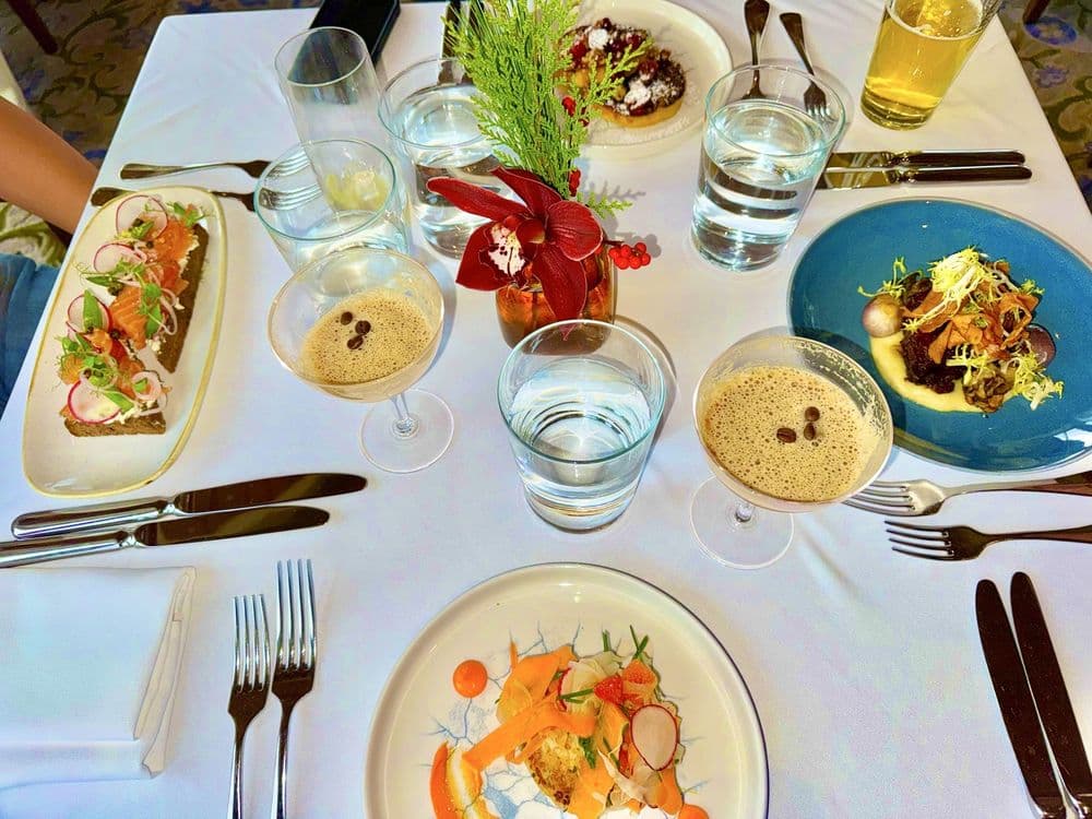 The Dining Room at Castle Hill Inn