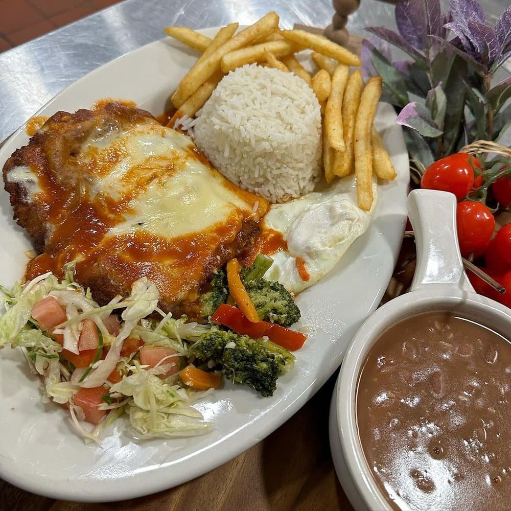 Palhares Pizza & Brazilian Food