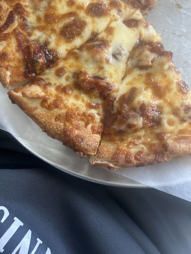 Steve's Famous Pizza