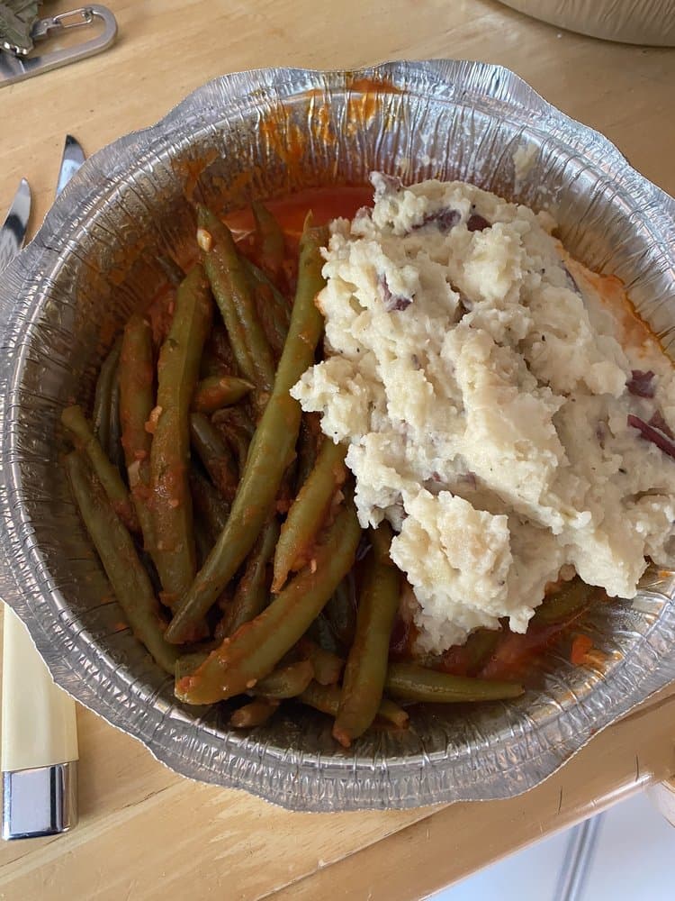 Sherri's Come Along Inn