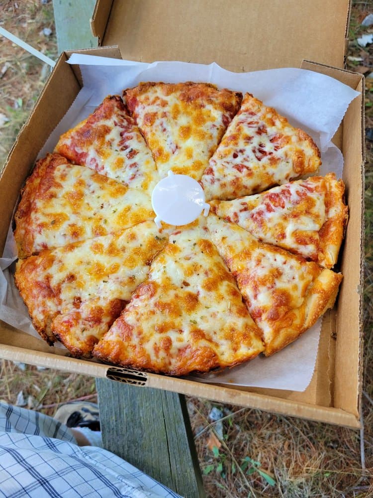 Western Hotel Pizza & Tavern