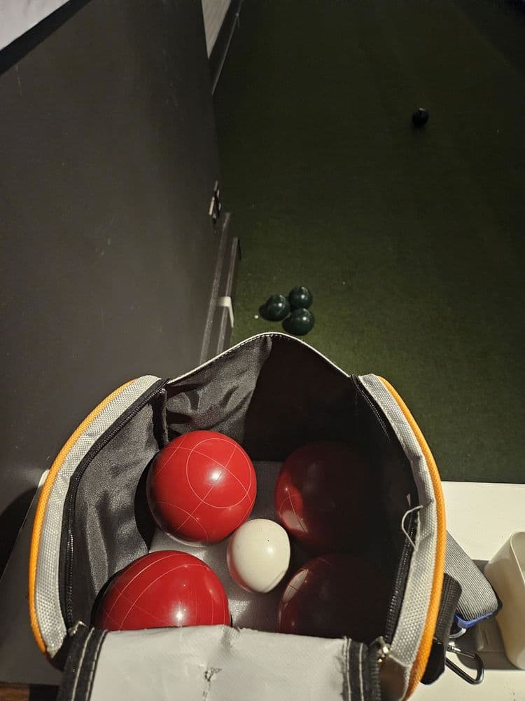 Jerry Longo’s Meatballs & Martinis