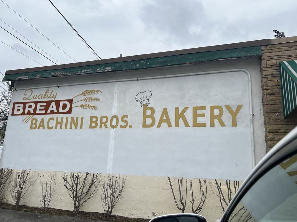 Bachini's Bakery